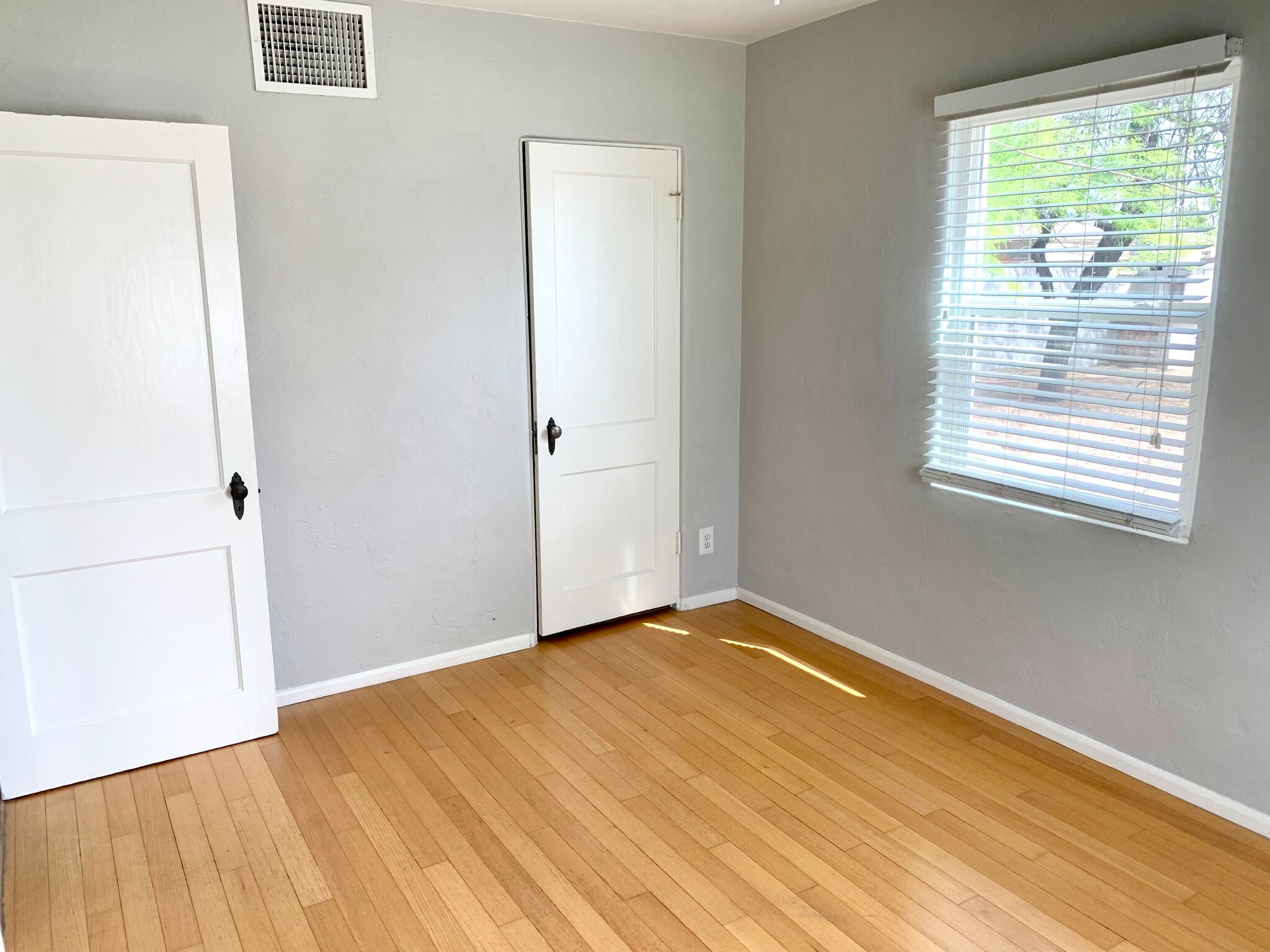 Bedroom #2 - 1637 East Coronado Road