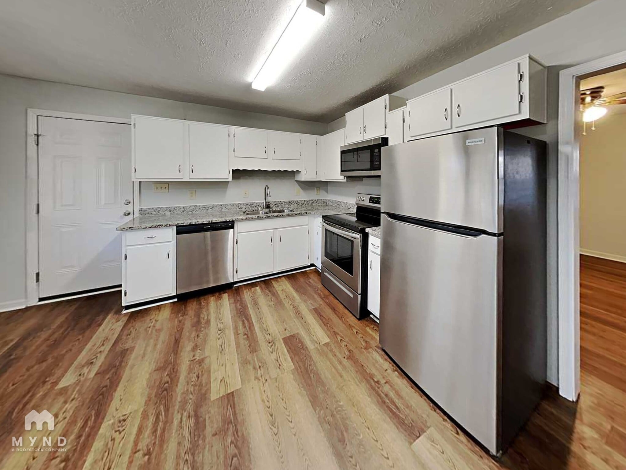 Building Photo - 421 Cabriolet Ct