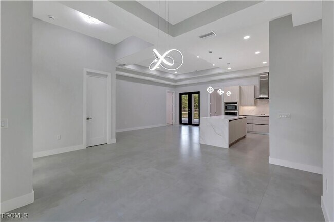 Building Photo - 3366 72nd Ave NE