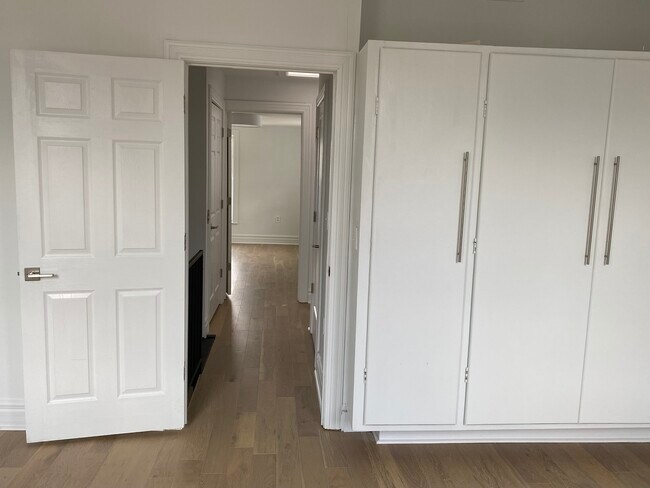 third floor front bedroom - 813 S 17th St