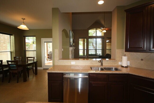 Building Photo - 2839 Nolina Ln
