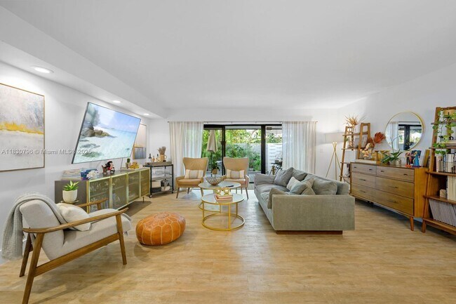 Building Photo - 3501 Magellan Cir