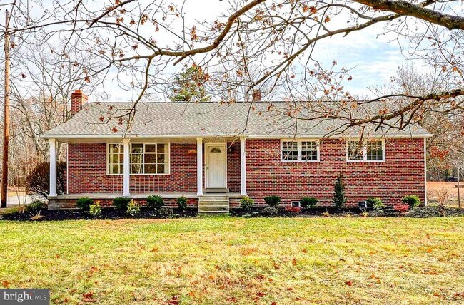 Building Photo - 611 Fries Mill Rd
