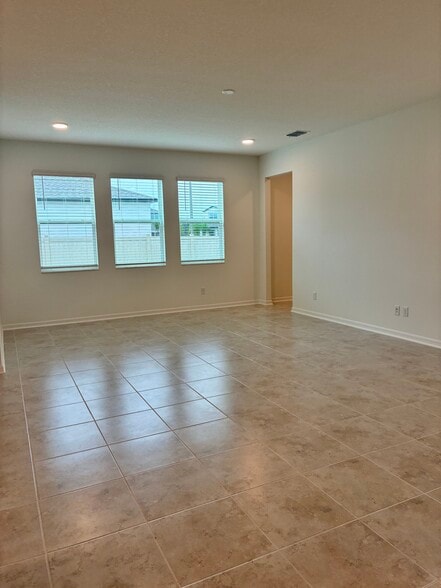 Building Photo - 3258 Autumn Rock Dr