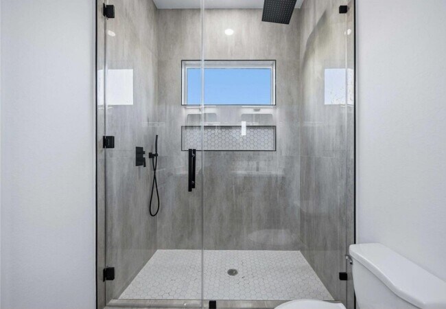 Building Photo - 4429 Aledo St