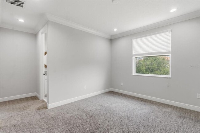 Building Photo - 30271 Southernwood Ct