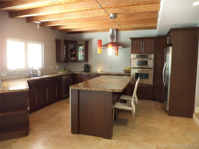 Building Photo - 7390 SW 99th St