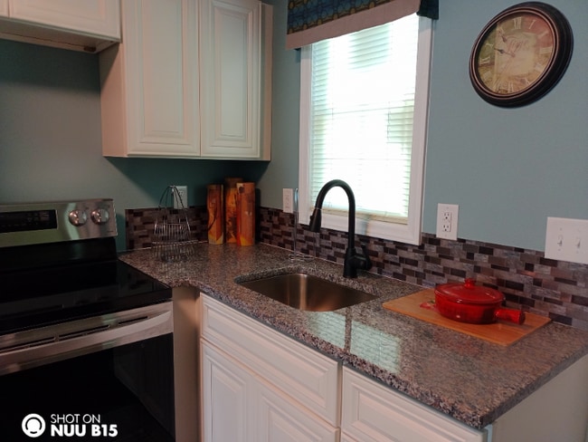 Building Photo - 308 Lowrance Ave