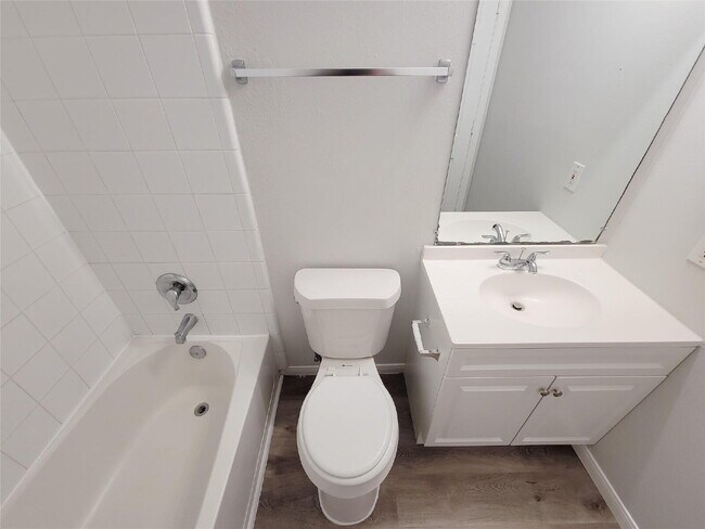 Building Photo - 6 Bedroom Home for Rent in Katy TX 77449 | Westfield | 3.5 Baths | 2-Car Garage