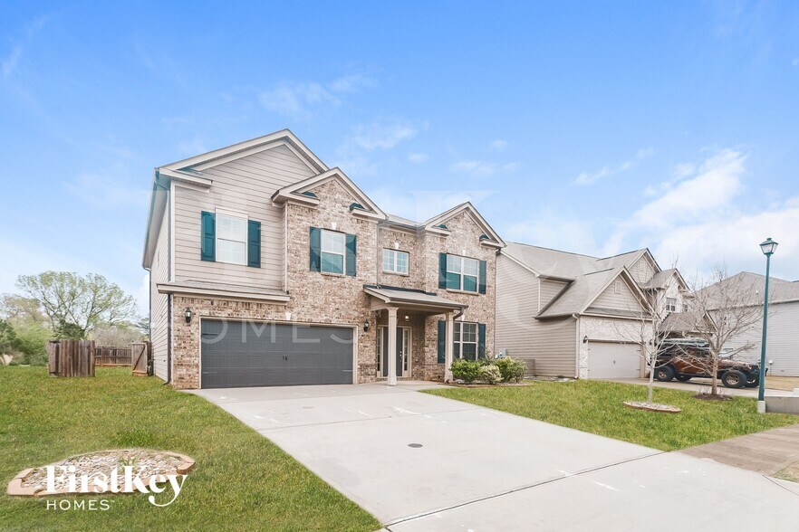 Building Photo - 175 Craines View