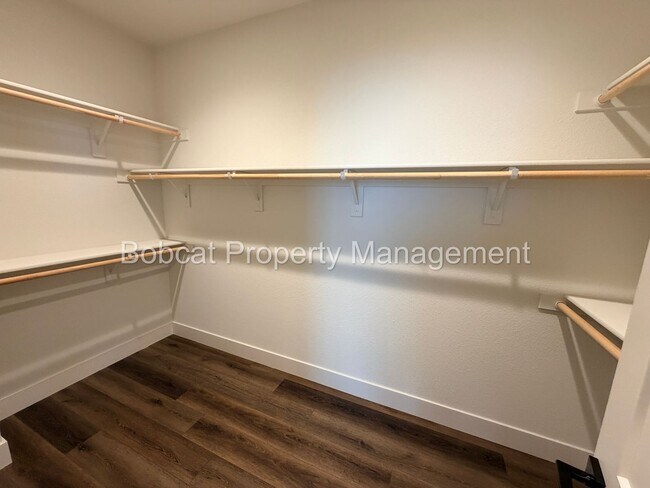 Building Photo - Modern Lock-and-Leave Living in the Heart of Carson City