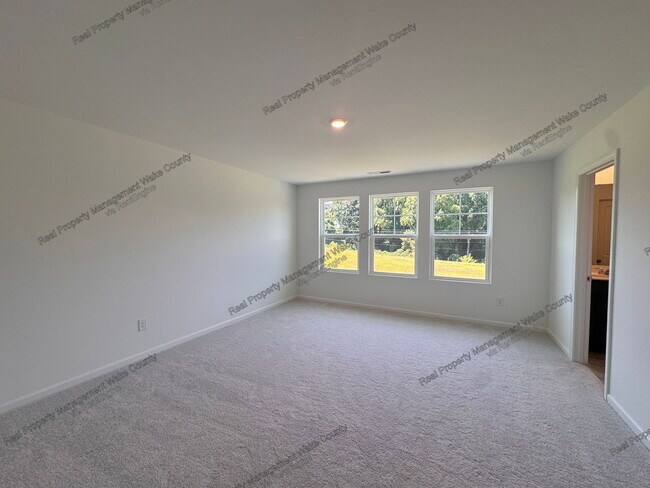 Building Photo - 254 Snowfield