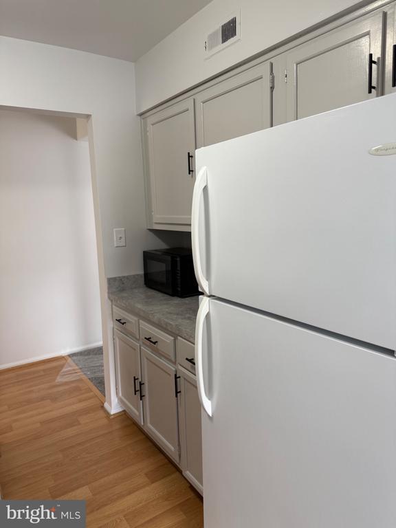 Building Photo - 10 ROBERT TREAT PAINE