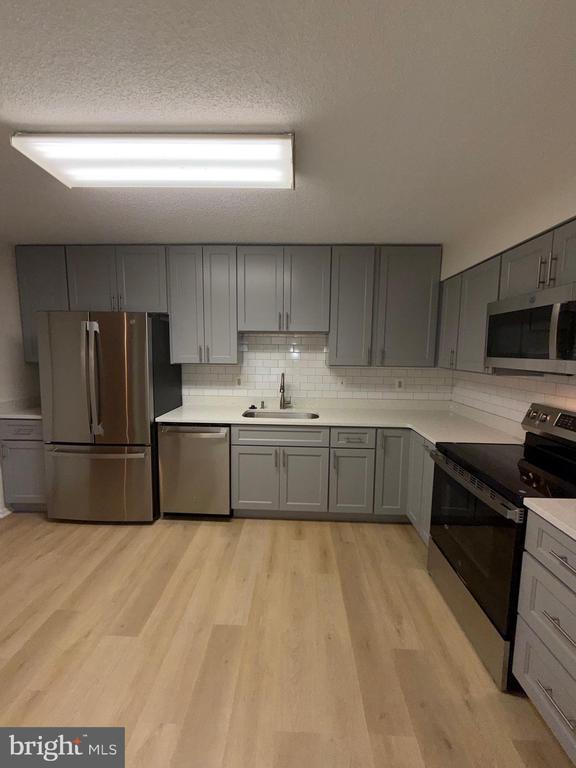 Building Photo - 3310 N Leisure World Blvd