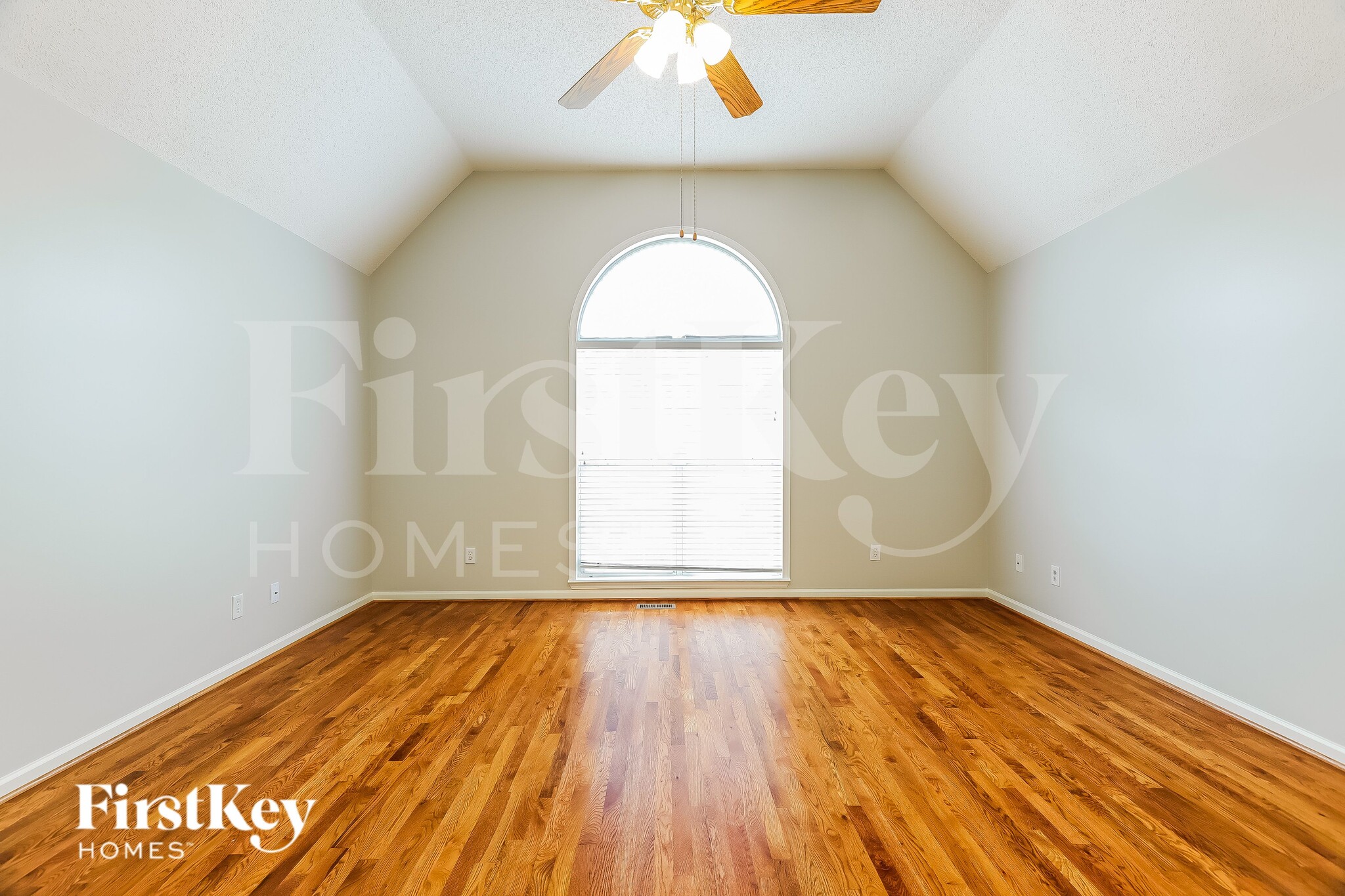 Building Photo - 6201 Windsor Ln