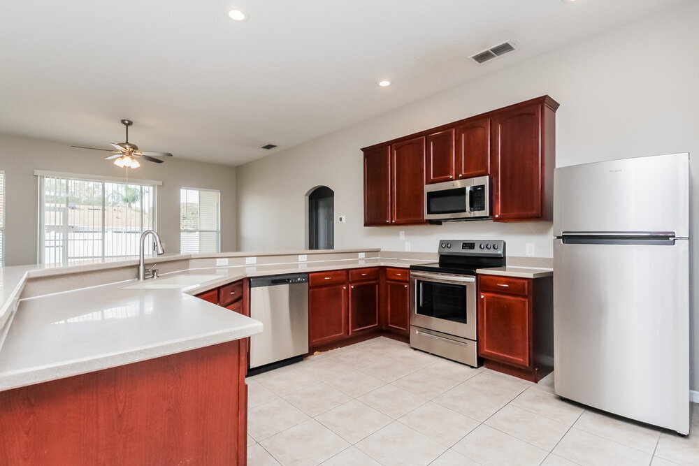 Building Photo - 265 Cranbrook Dr