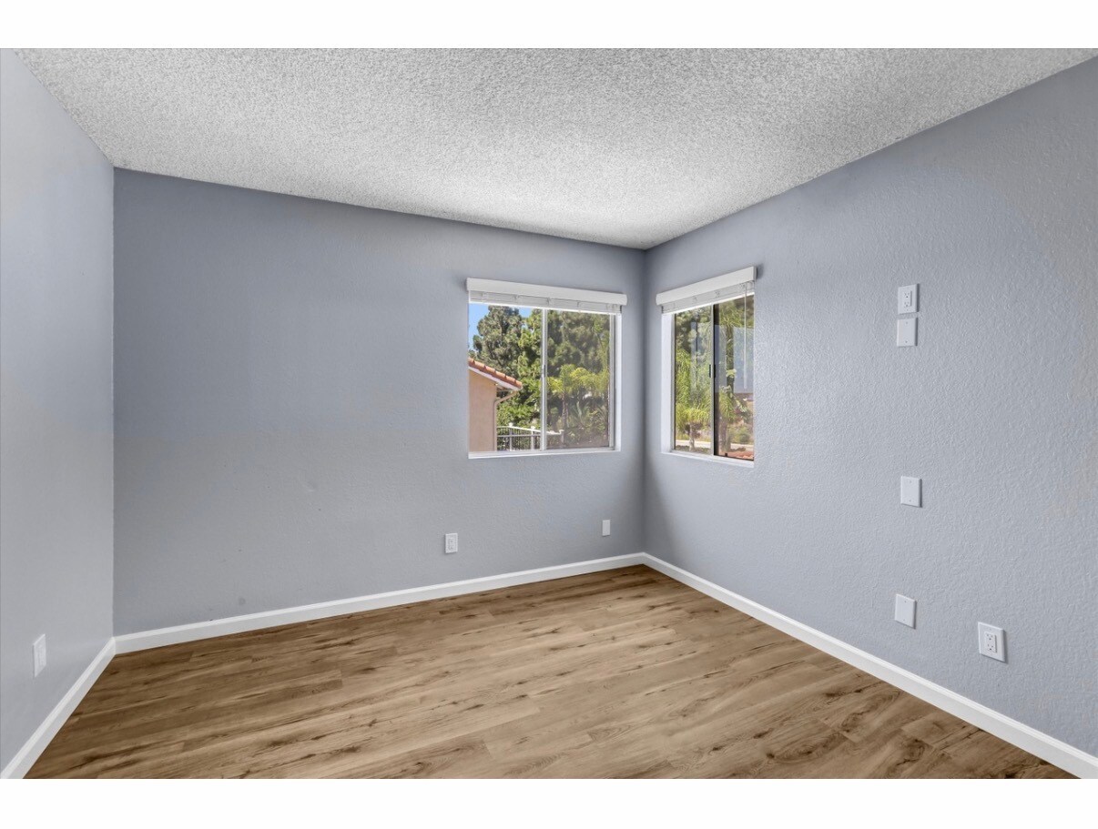 Building Photo - 625 Forester Ln