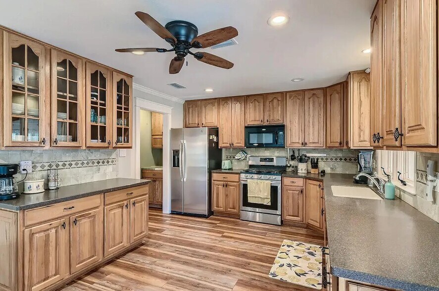 Building Photo - 11519 Fast Horse Dr