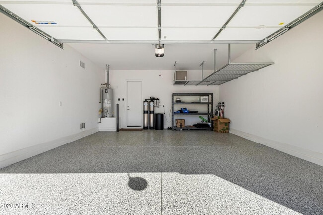 Building Photo - 11048 E Utah Ave