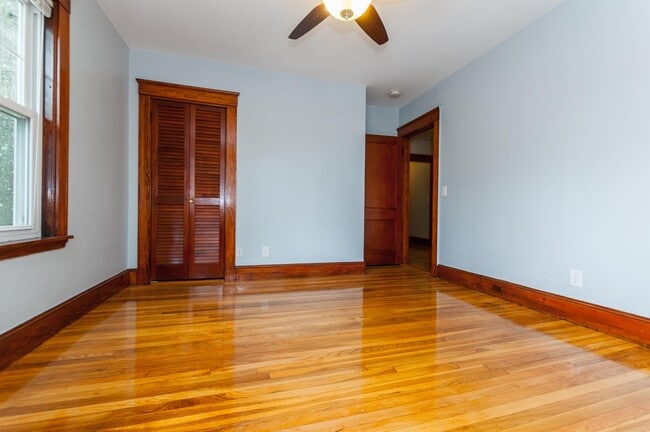 Building Photo - 28 Brookside Ave