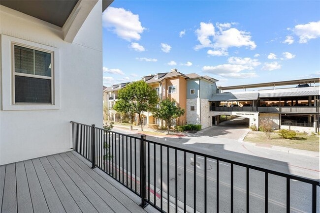 Building Photo - 13518 Galleria Cir