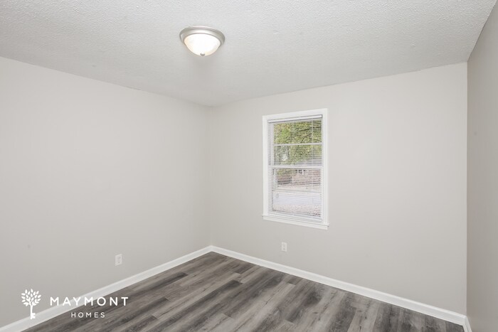 Building Photo - 813 Seton Rd