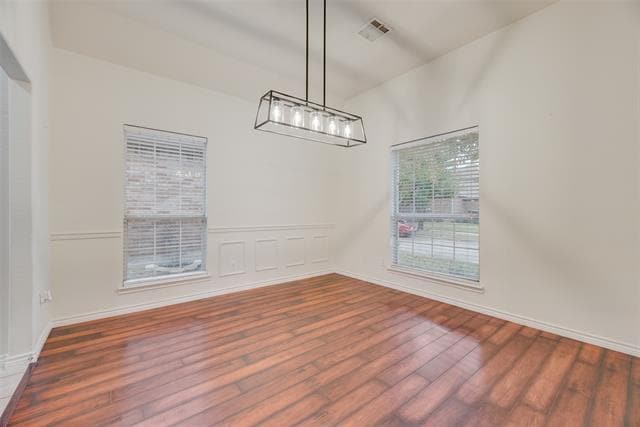 Building Photo - 9530 Park Garden Dr