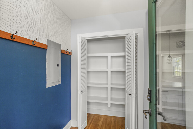 Building Photo - 1429 Litton Ave