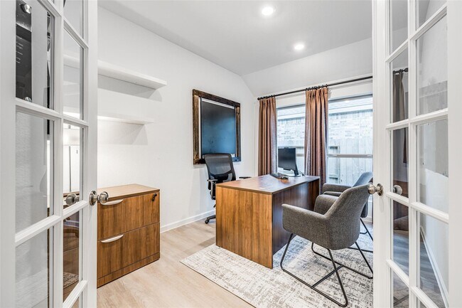 Building Photo - 6618 Ebony Grn Ln