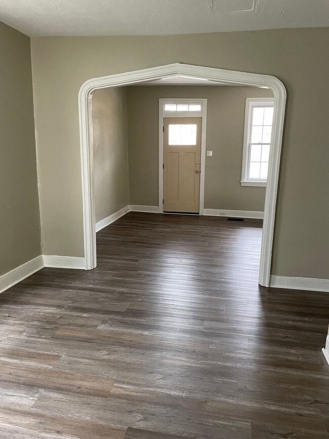 Building Photo - 3 Bedroom 1 Bath in Carlisle, PA!