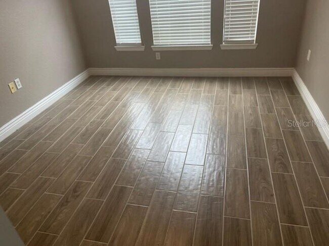 Building Photo - 2749 Via Cipriani