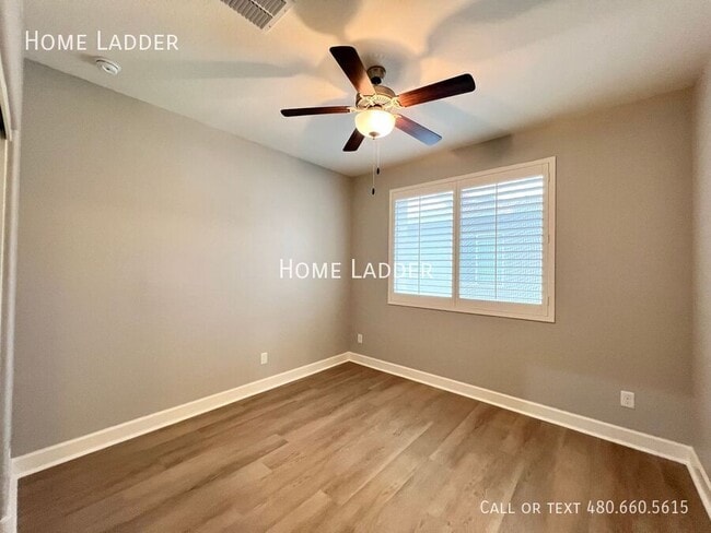 Building Photo - 7055 W Jasper Dr