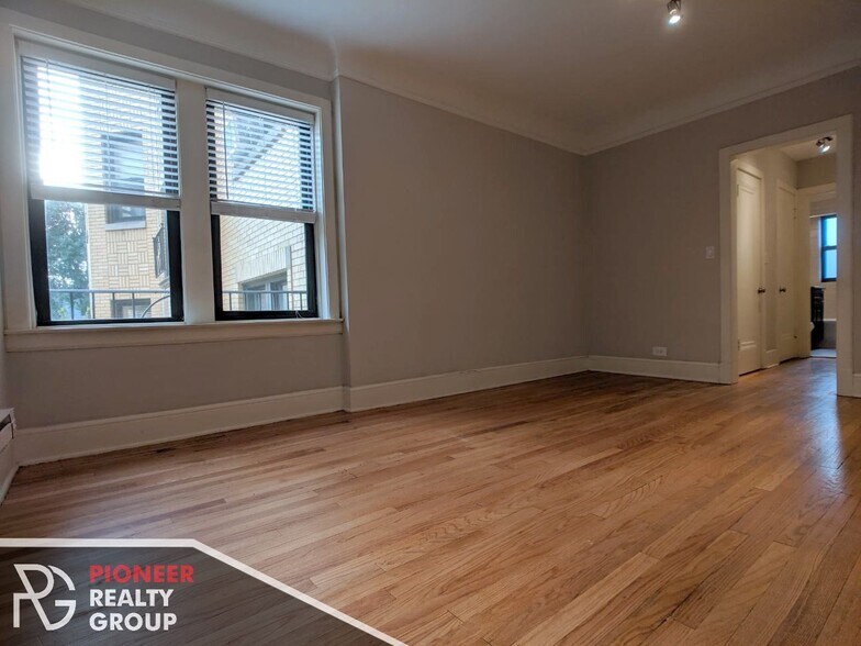 Building Photo - 2315 N Rockwell St