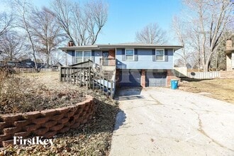 Building Photo - 1512 Oxford Ct