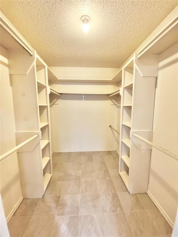 Building Photo - 3602 Pimlico Dr