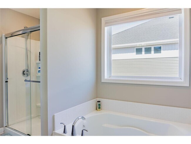 Building Photo - 1574 Edgebrook Ln