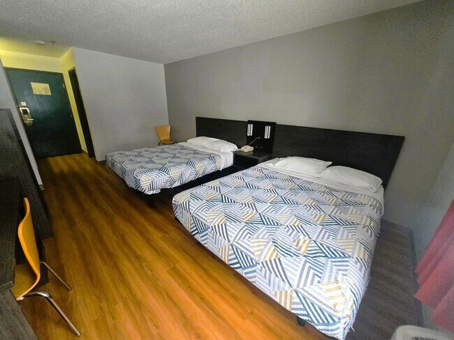 Building Photo - Motel 6- LaPorte Rd