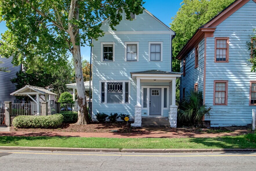 Primary Photo - 307 W Henry St