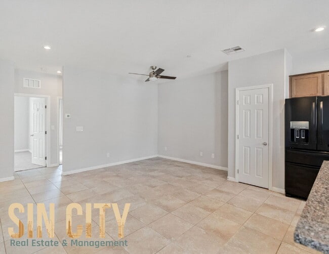 Building Photo - 1198 Paradise Basin Ct