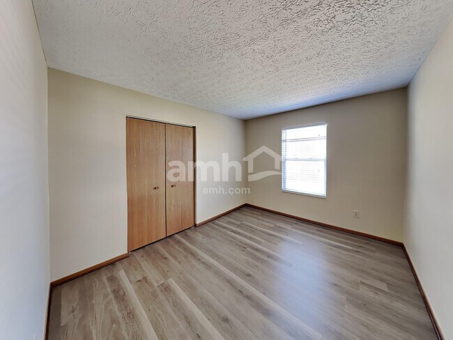 Building Photo - 5486 Avonhurst Ct