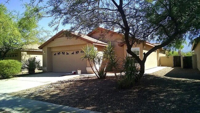 Building Photo - 13242 N Lost Artifact Ln
