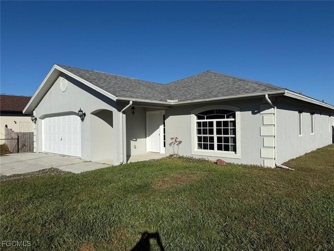 Building Photo - 3761 39th Ave NE