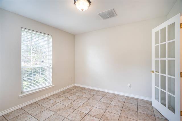 Building Photo - 2813 Glen Forest Ln