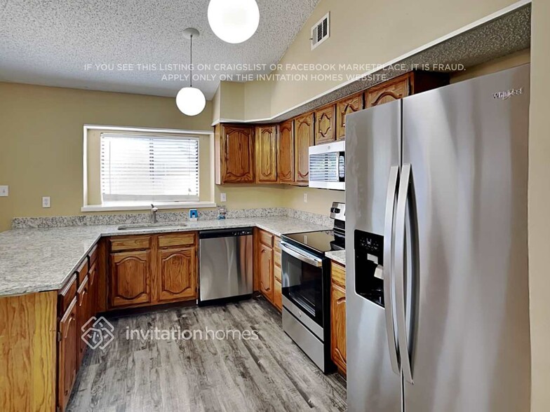 Building Photo - 1028 Twin Falls Dr