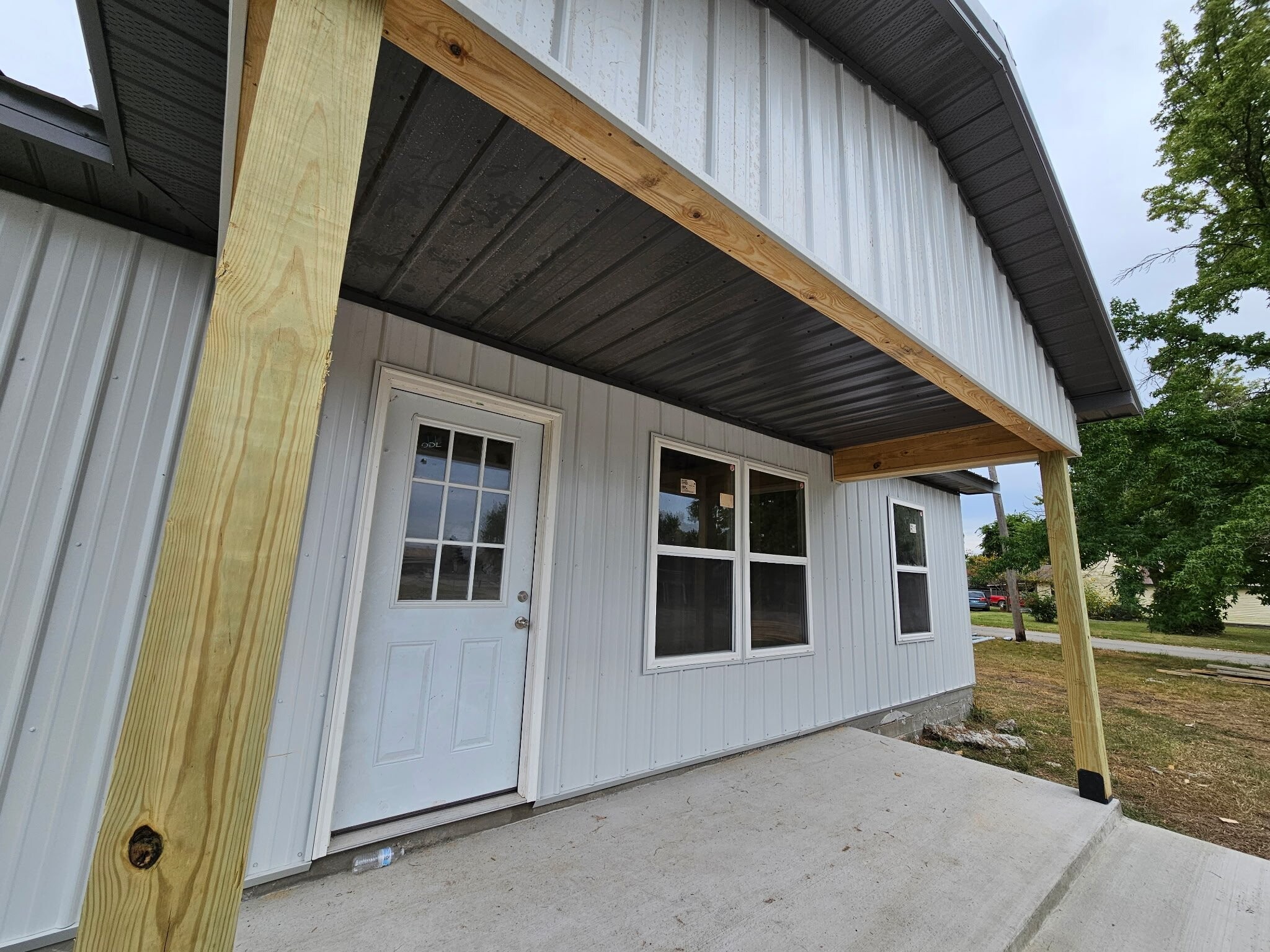 Building Photo - 1419 Old Willow St