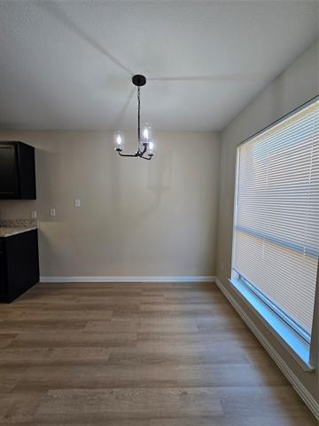 Building Photo - 2317 Bloomfield Dr