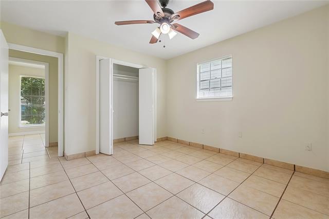 Building Photo - 141 N Betty Ln