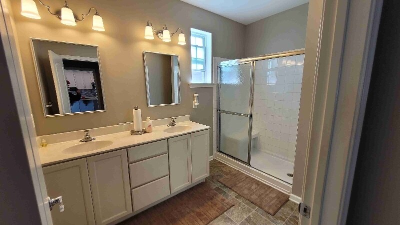 Building Photo - 2717 Van Cliburn Cir