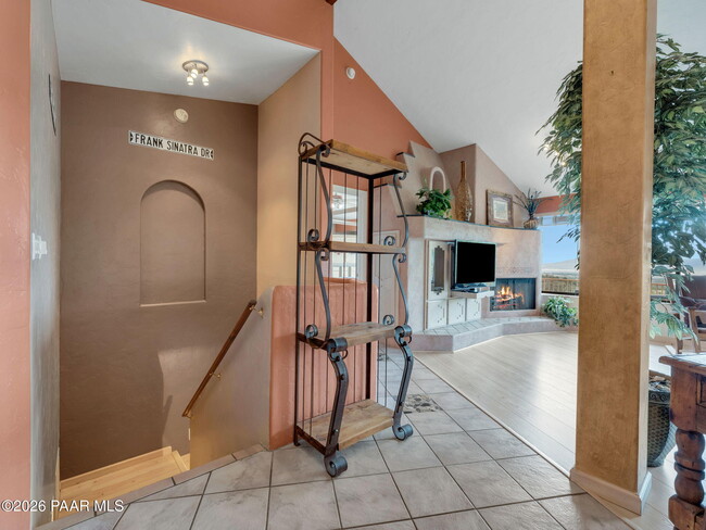 Building Photo - 3160 Rainbow Ridge Dr