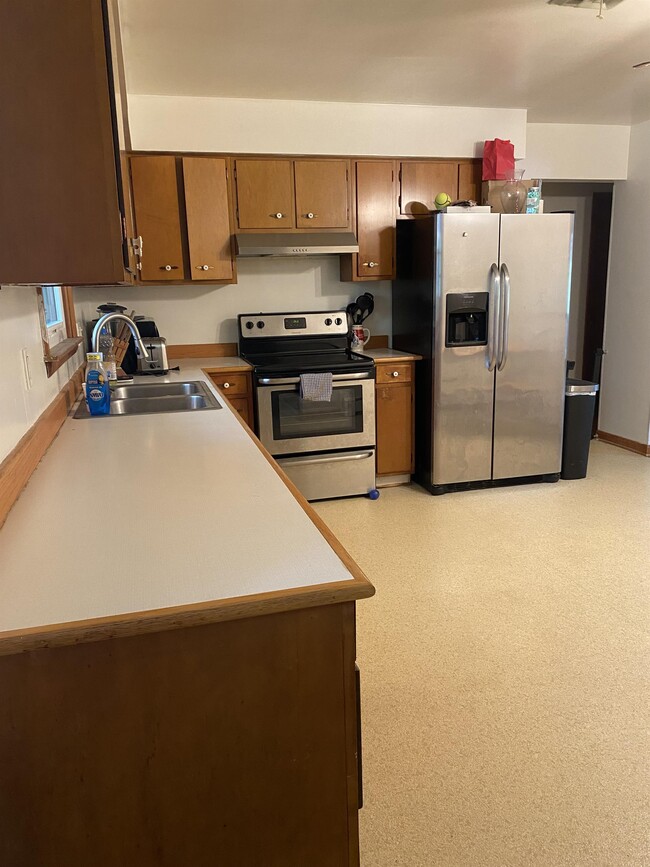 Building Photo - 1304 Maple